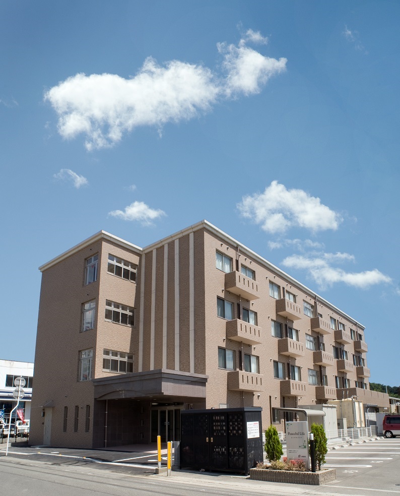 8.住宅型有料老人ホームココロココ今治(H24．9　今治市）